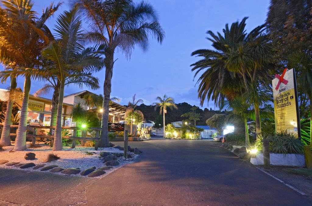 Paihia Ocean Club Hostel Exterior photo